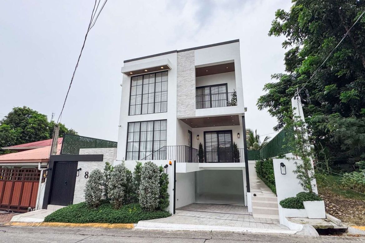 3 Bedroom House for Sale in Bagong Silangan, Quezon City, Metro Manila