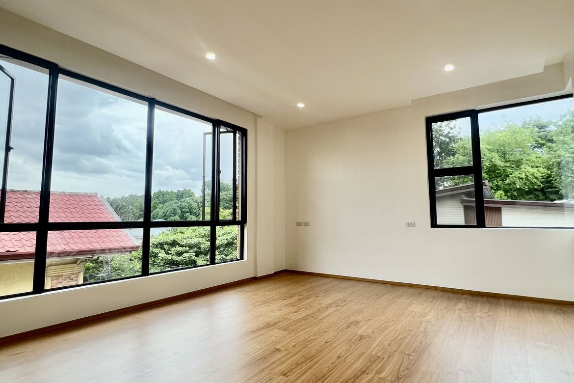 3 Bedroom House for Sale in Bagong Silangan, Quezon City, Metro Manila – photo 2