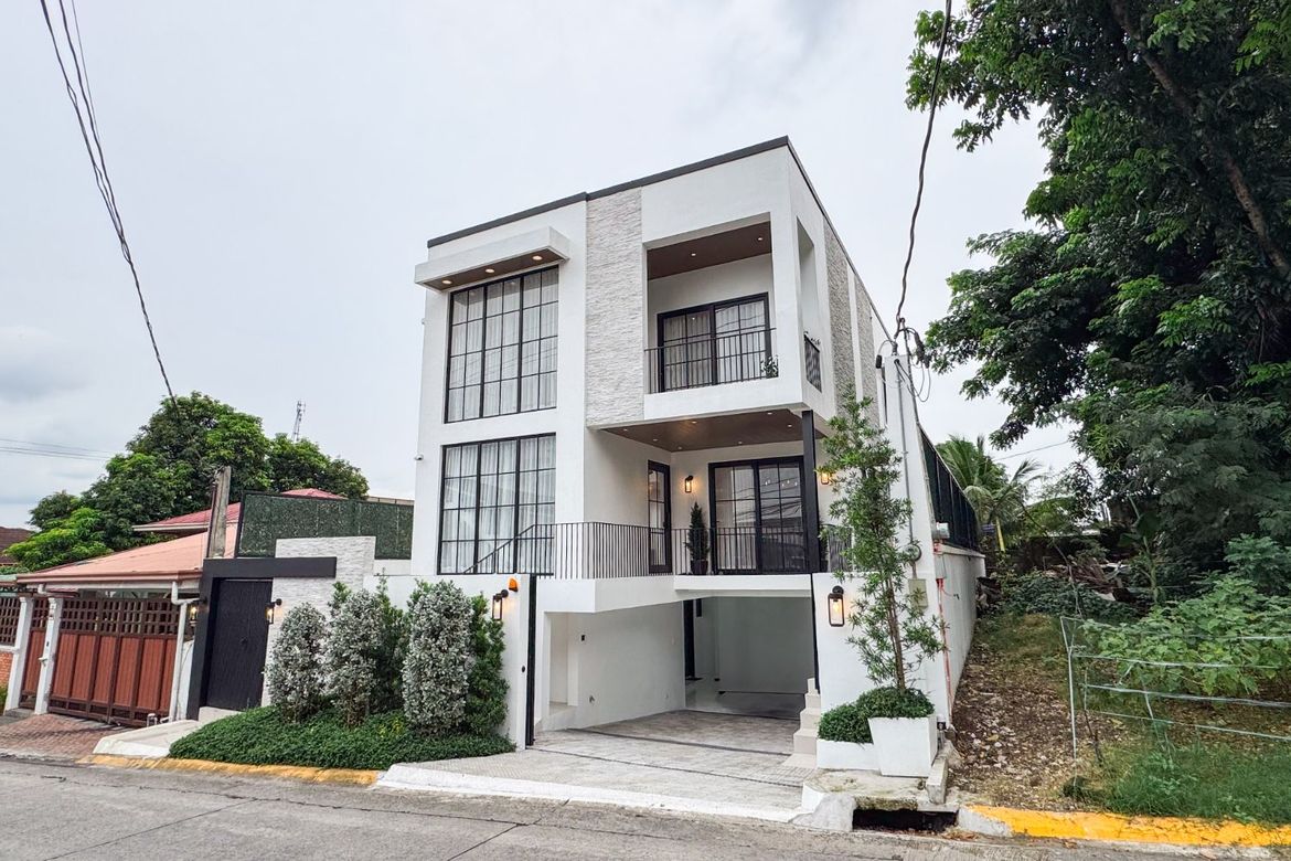 3 Bedroom House for Sale in Bagong Silangan, Quezon City, Metro Manila – photo 2