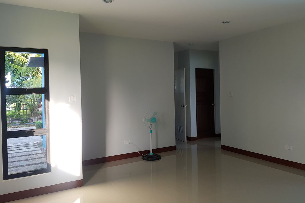3 Bedroom House for Sale in Balabag, Pavia, Iloilo – photo 5