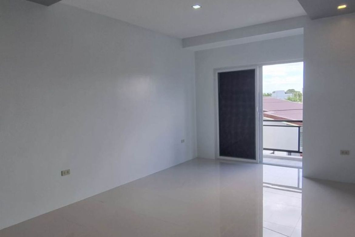3 Bedroom House for Sale in Balibago, Angeles, Pampanga – photo 6