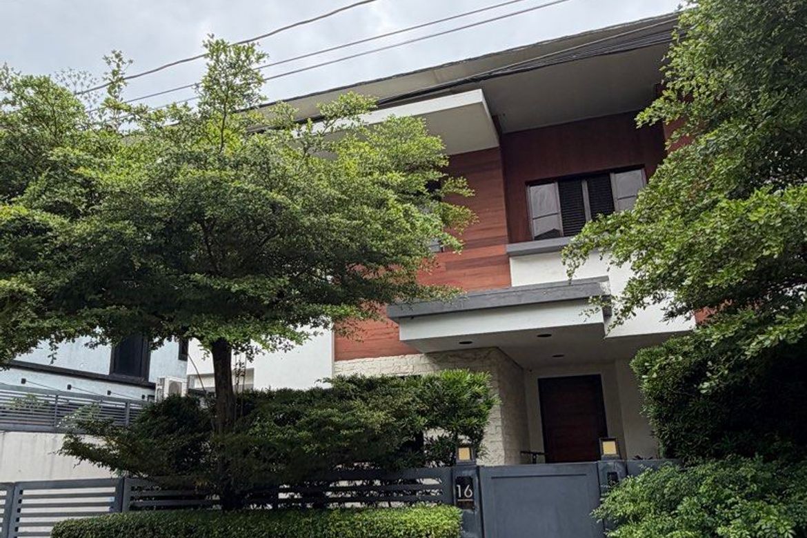 3 Bedroom House for Sale in Bambang, Taguig, Metro Manila