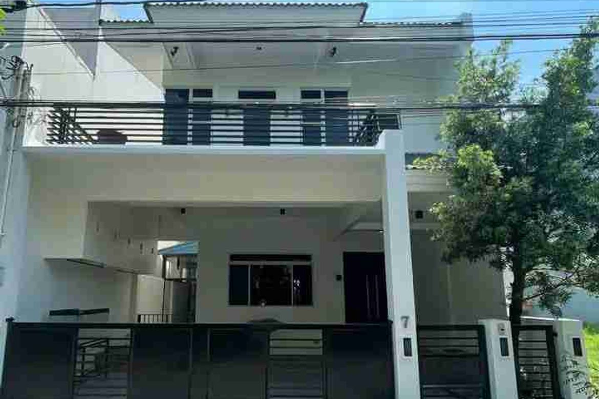 3 Bedroom House for Sale in Bambang, Taguig, Metro Manila