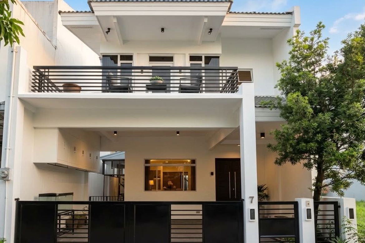 3 Bedroom House for Sale in Bambang, Taguig, Metro Manila