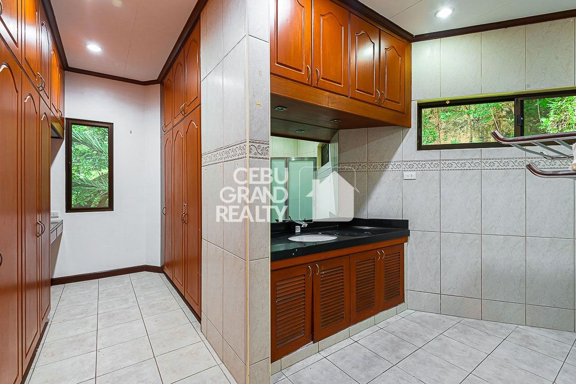 3 Bedroom House for Sale in Banilad, Cebu City, Cebu – photo 8