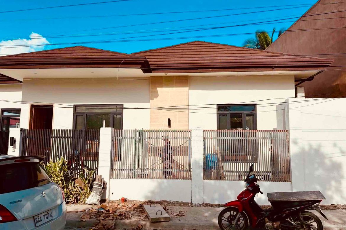 3 Bedroom House for Sale in Barangay 109-A, Tacloban, Leyte – photo 2