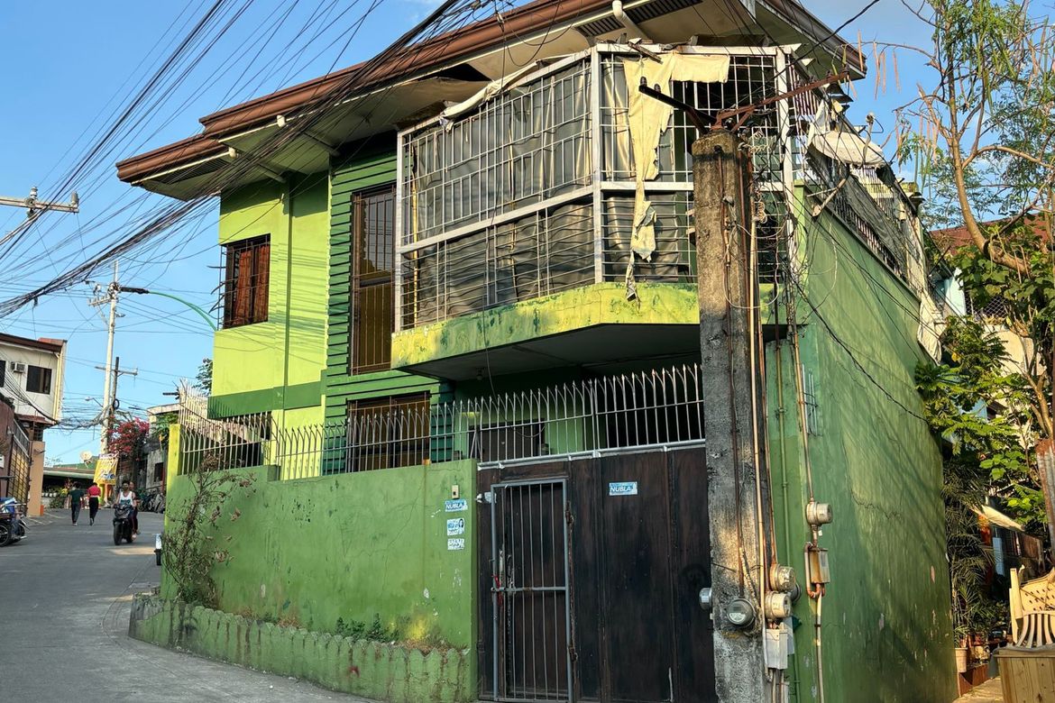 3 Bedroom House for Sale in Barangay 164, Caloocan, Metro Manila
