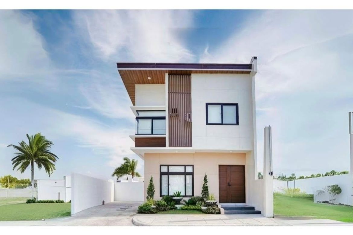 3 Bedroom House for Sale in Barangay 164, Caloocan, Metro Manila