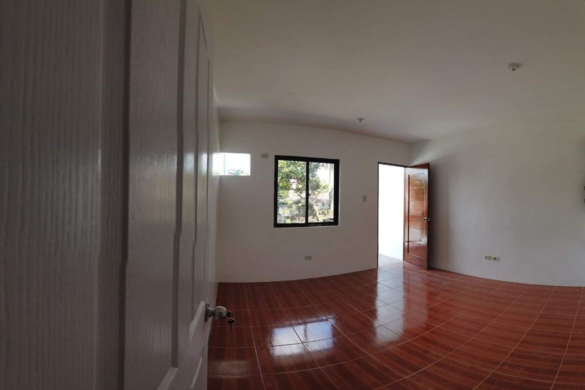 3 Bedroom House for Sale in Barangay 179, Caloocan, Metro Manila – photo 5