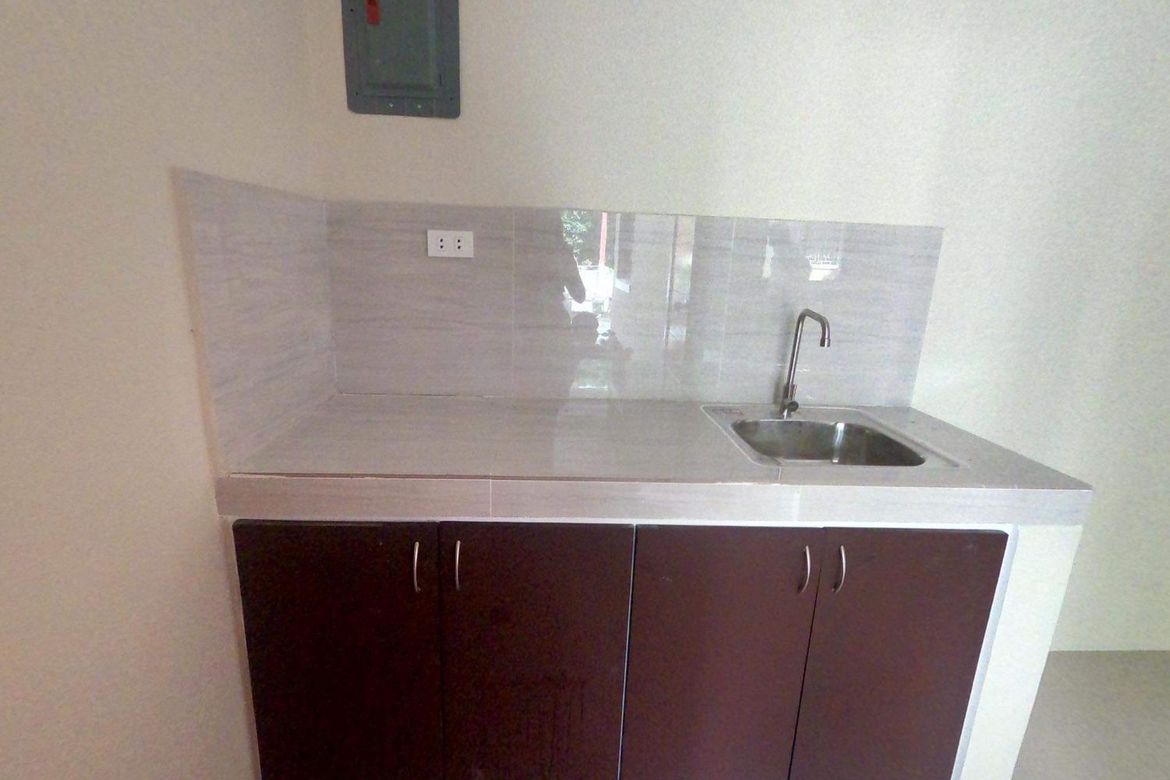 3 Bedroom House for Sale in Barangay 179, Caloocan, Metro Manila – photo 8