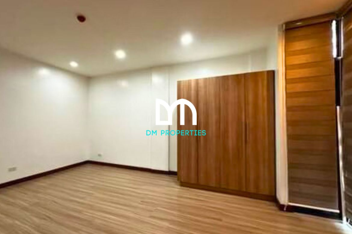 3 Bedroom House for Sale in Barangay 23, Pasay, Metro Manila near LRT-1 Gil Puyat – photo 6