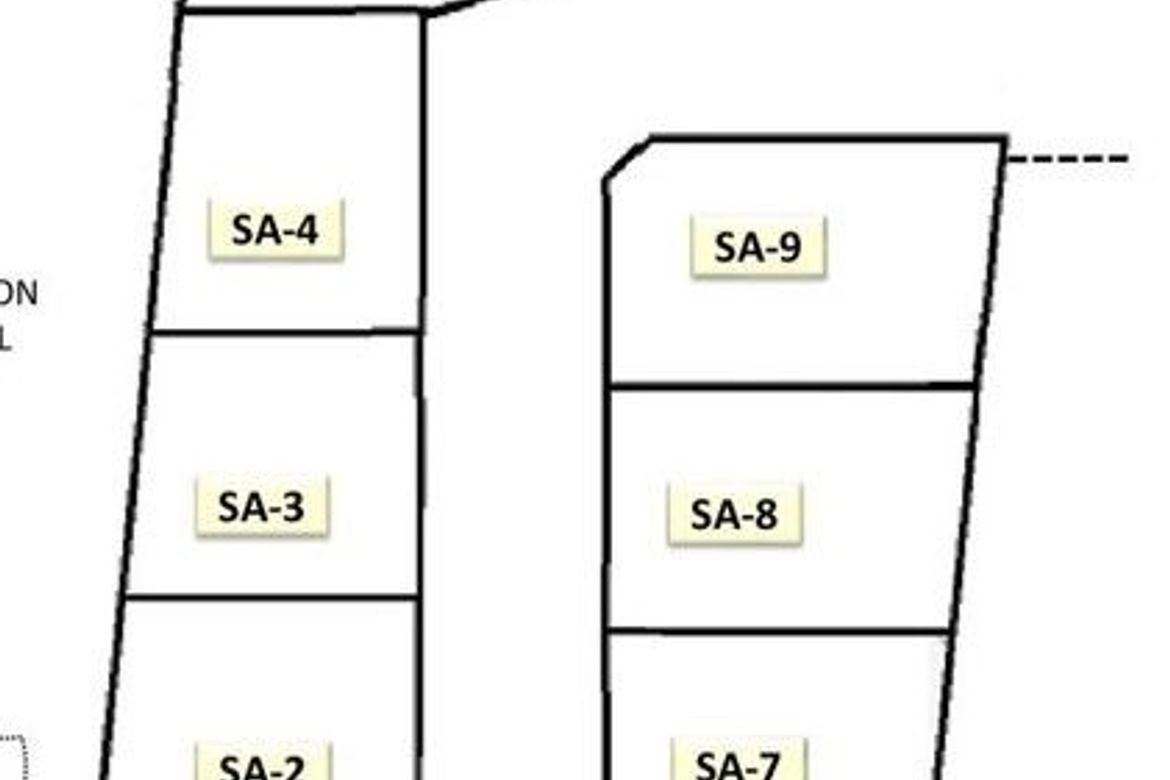 3 Bedroom House for Sale in Barangay 93, Caloocan, Metro Manila near LRT-1 Monumento – photo 3