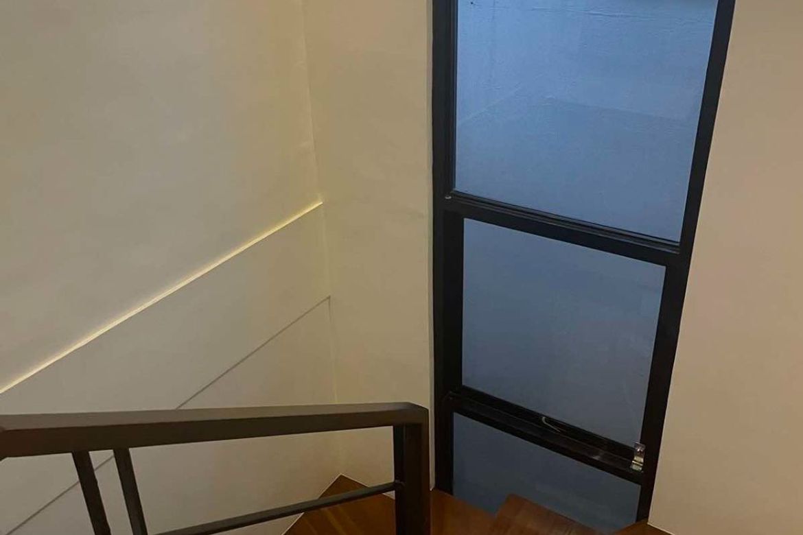 3 Bedroom House for Sale in Barangka Drive, Mandaluyong, Metro Manila – photo 2