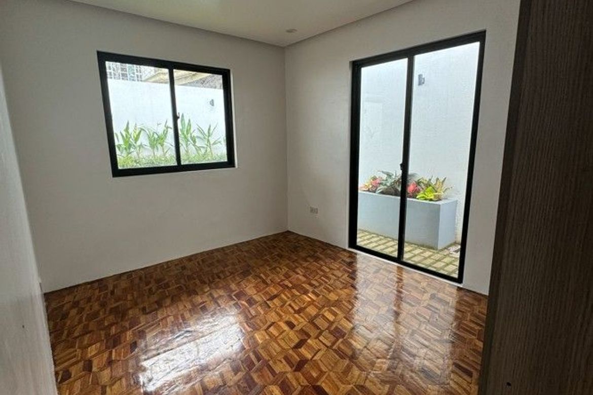 3 Bedroom House for Sale in Batasan Hills, Quezon City, Metro Manila – photo 3