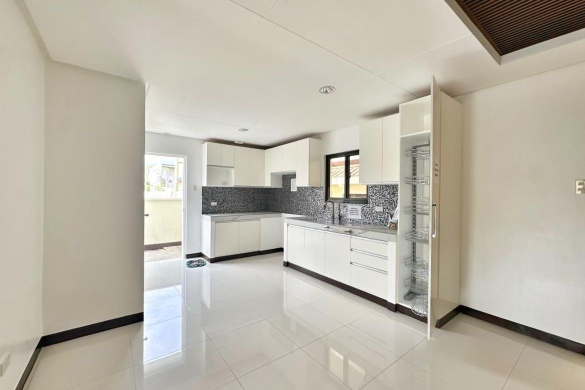 3 Bedroom House for Sale in Bayanan, Bacoor, Cavite – photo 7