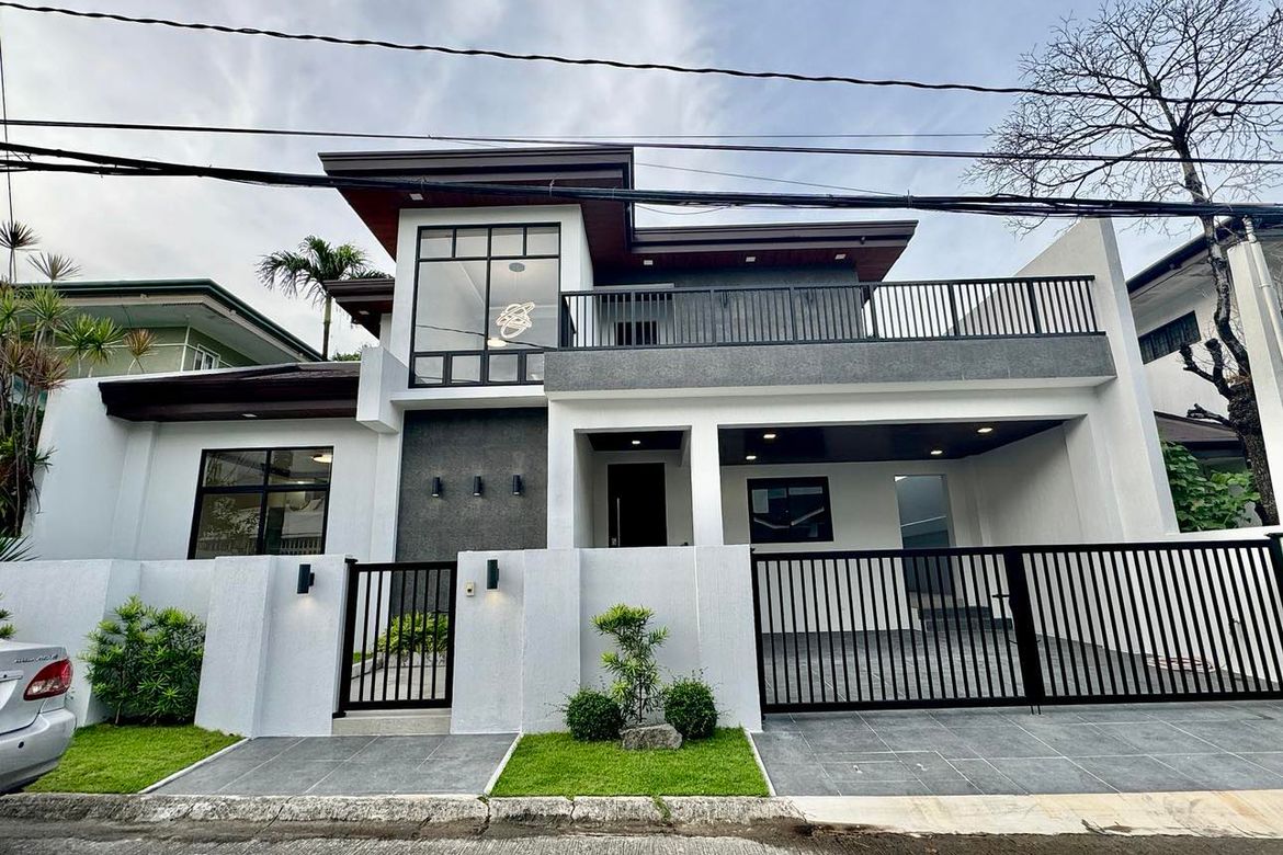 3 Bedroom House for Sale in BF Homes Parañaque, BF Homes, Parañaque, Metro Manila