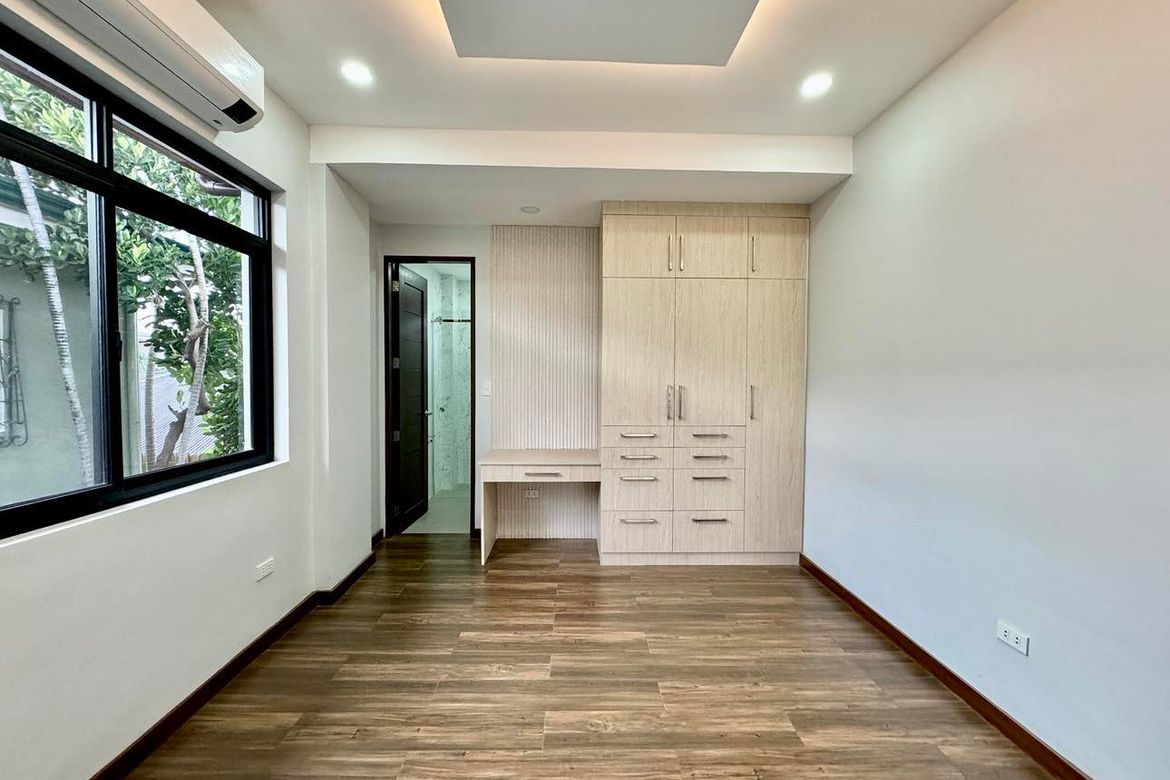 3 Bedroom House for Sale in BF Homes Parañaque, BF Homes, Parañaque, Metro Manila – photo 6