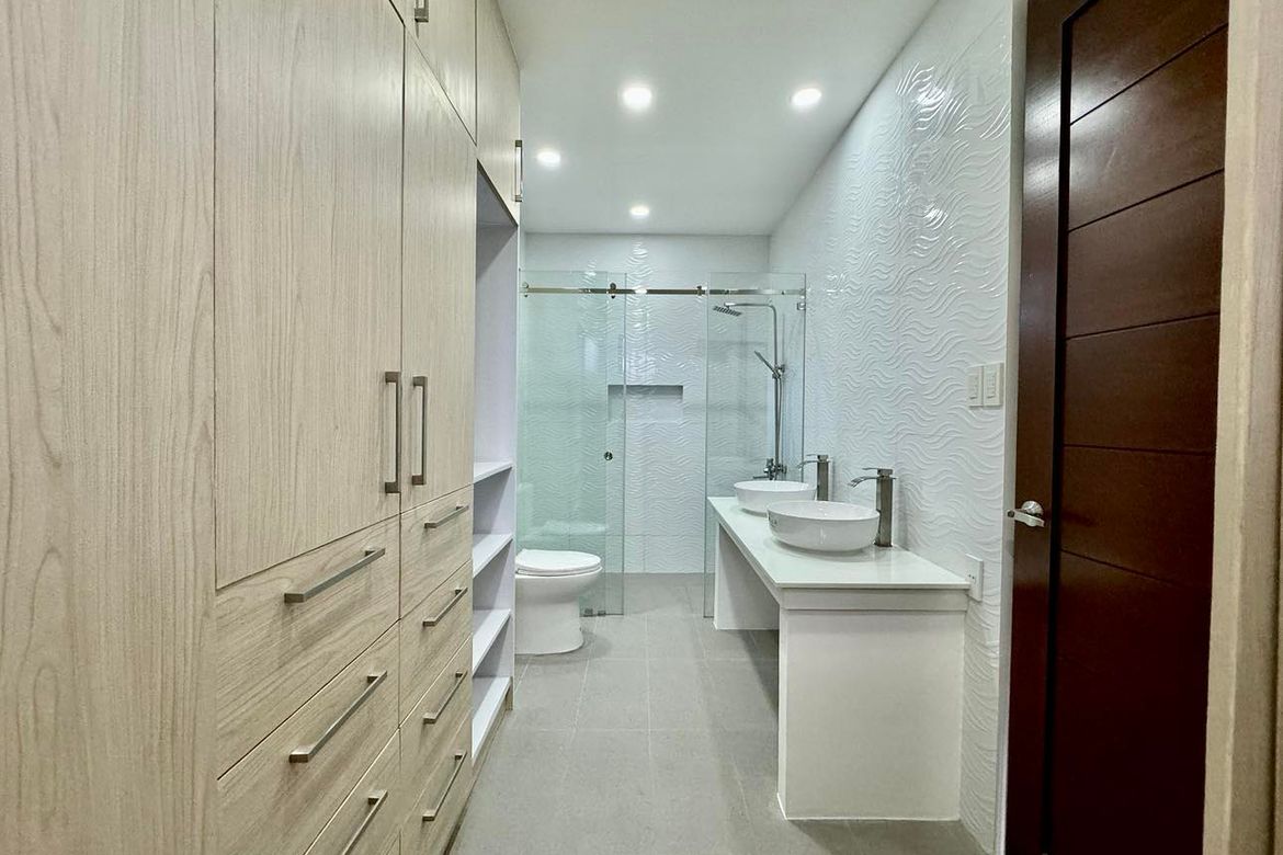 3 Bedroom House for Sale in BF Homes Parañaque, BF Homes, Parañaque, Metro Manila – photo 8