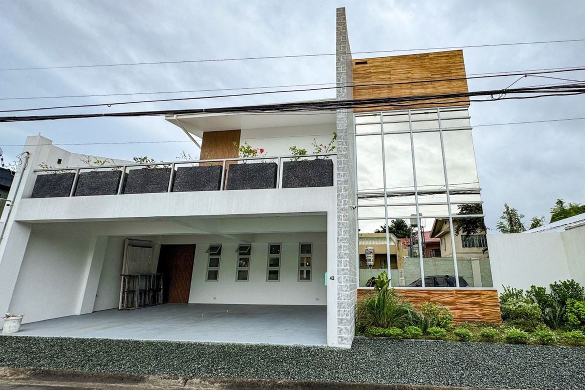3 Bedroom House for Sale in BF Homes Parañaque, BF Homes, Parañaque, Metro Manila – photo 2