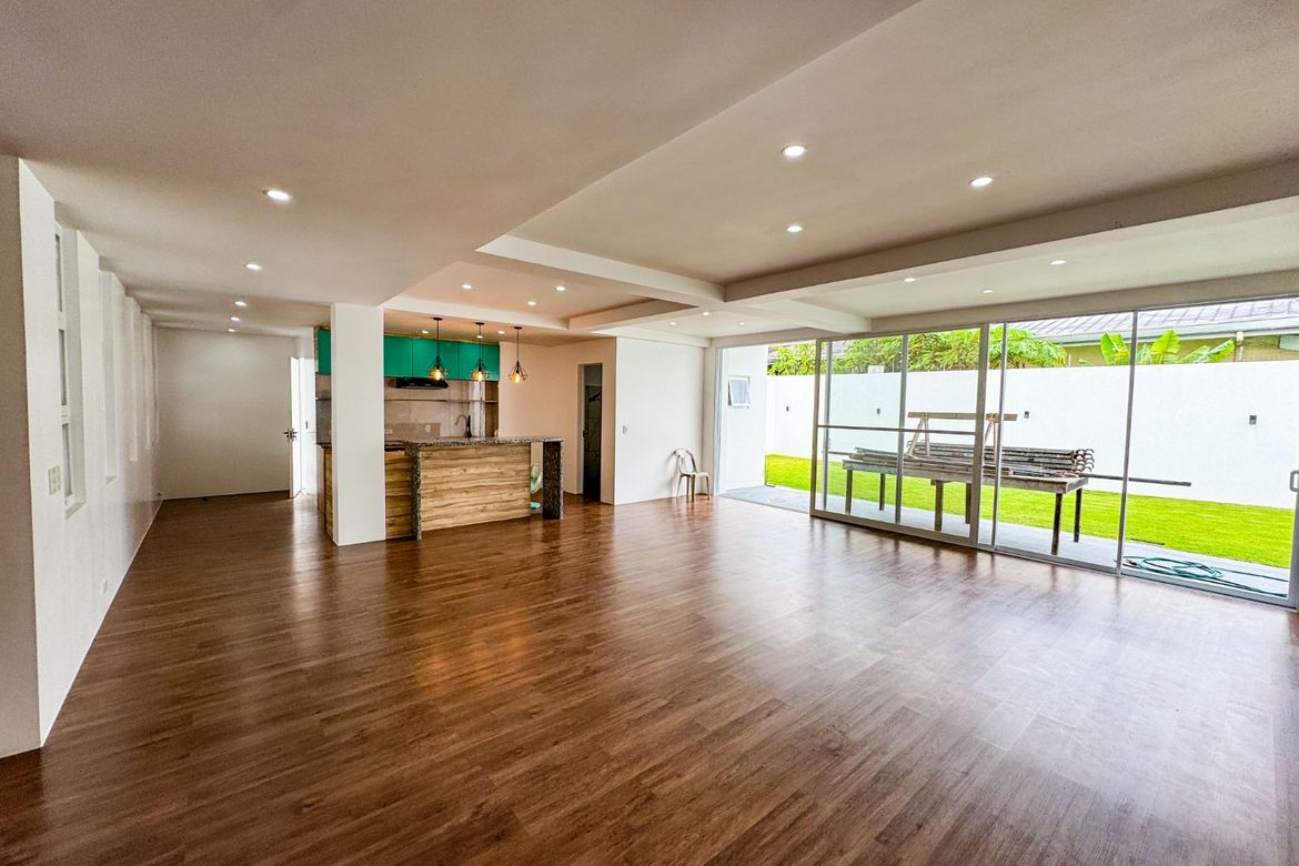 3 Bedroom House for Sale in BF Homes Parañaque, BF Homes, Parañaque, Metro Manila – photo 3