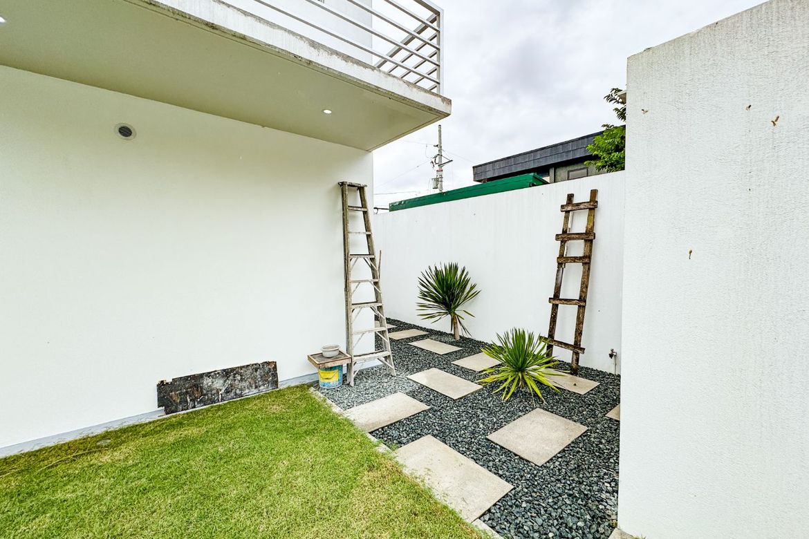 3 Bedroom House for Sale in BF Homes Parañaque, BF Homes, Parañaque, Metro Manila – photo 6