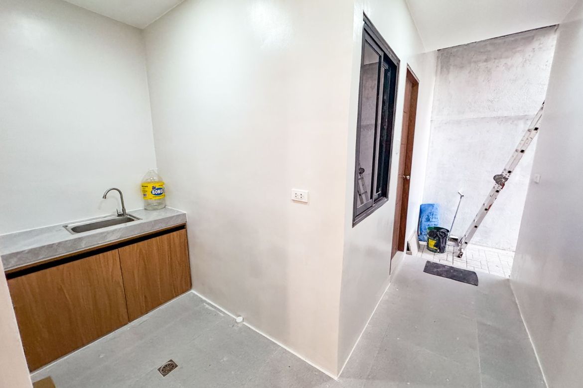 3 Bedroom House for Sale in BF Resort Village, Talon Dos, Las Piñas, Metro Manila – photo 5