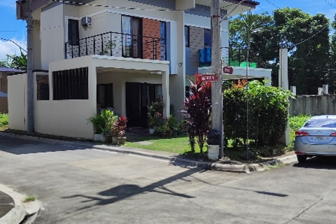 3 Bedroom House for Sale in Bolbok, Lipa, Batangas