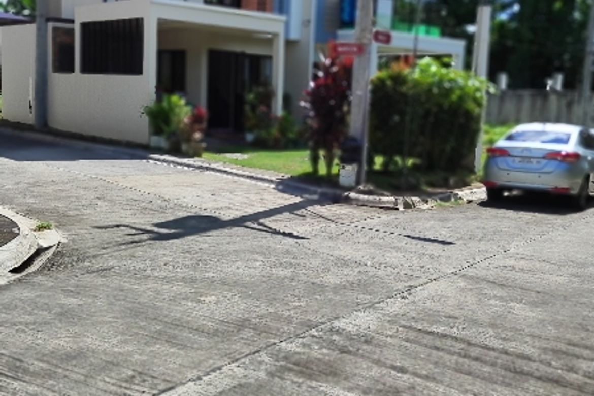 3 Bedroom House for Sale in Bolbok, Lipa, Batangas – photo 3