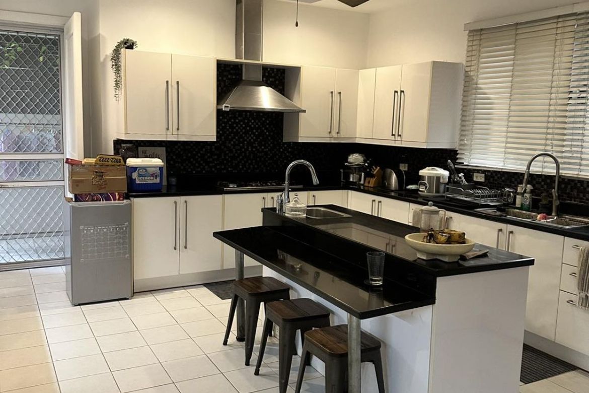3 Bedroom House for Sale in Brentville International, Mampalasan, Biñan, Laguna – photo 4