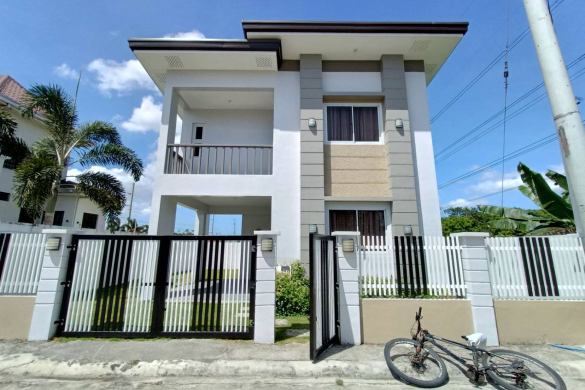 3 Bedroom House for Sale in Bulihan, Malolos, Bulacan
