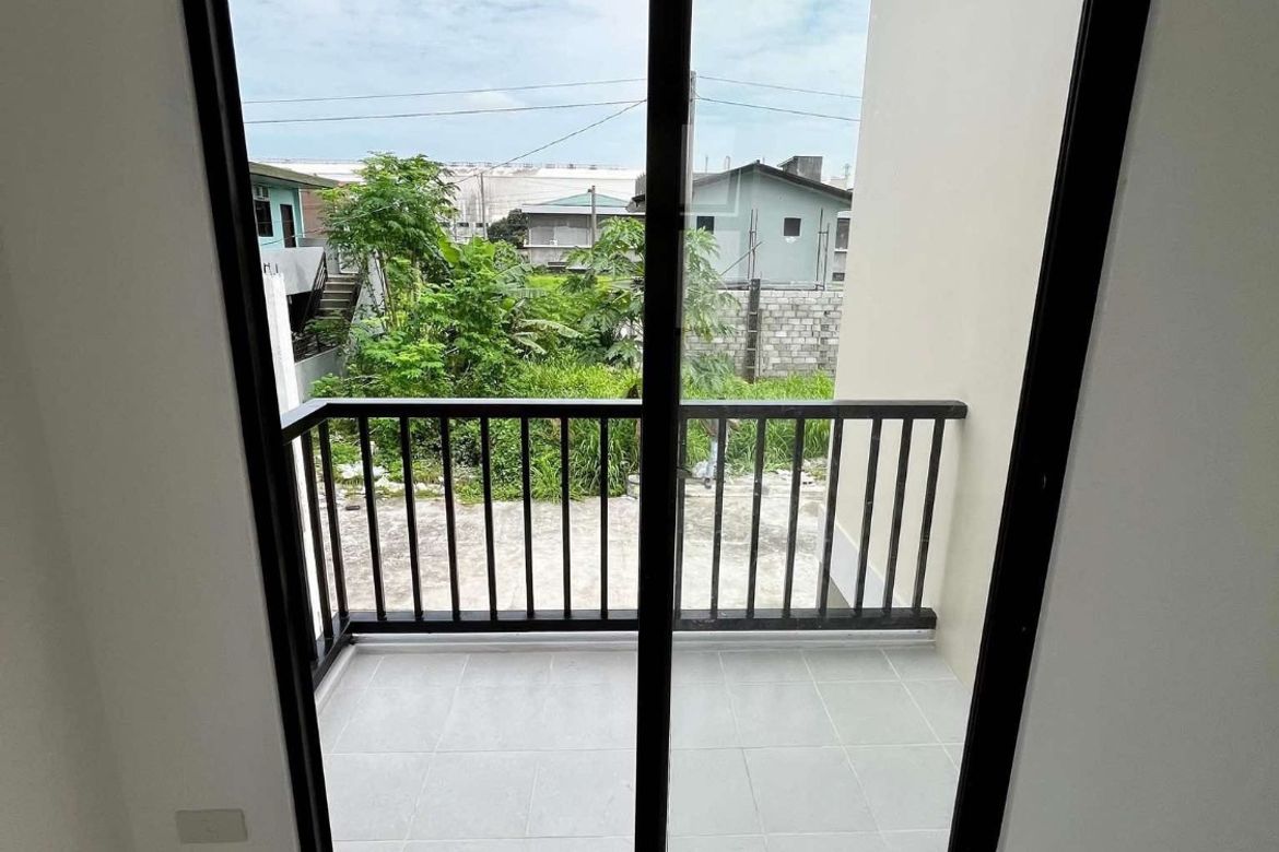 3 Bedroom House for Sale in Bundagul, Mabalacat, Pampanga – photo 8