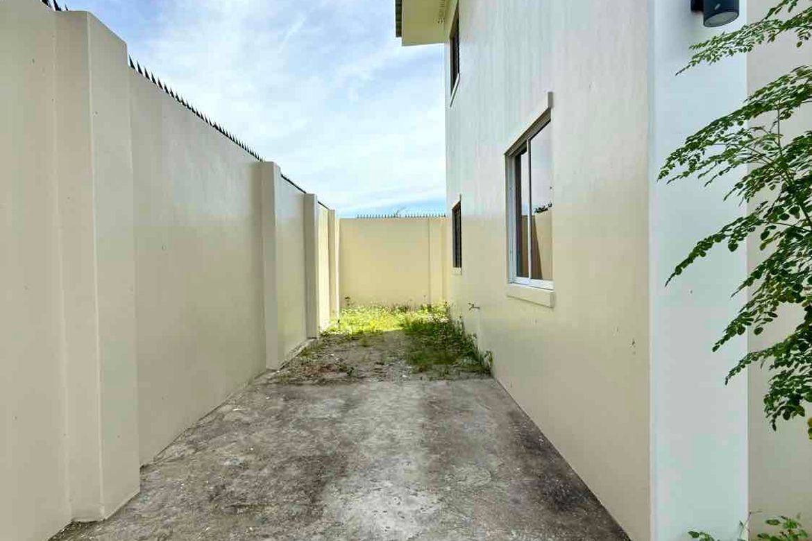 3 Bedroom House for Sale in Cadawinonan, Dumaguete, Negros Oriental – photo 3
