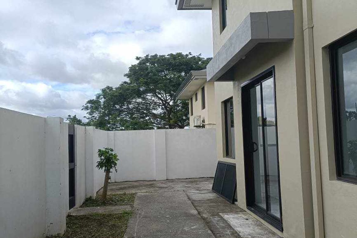 3 Bedroom House for Sale in Canlubang, Calamba, Laguna – photo 6