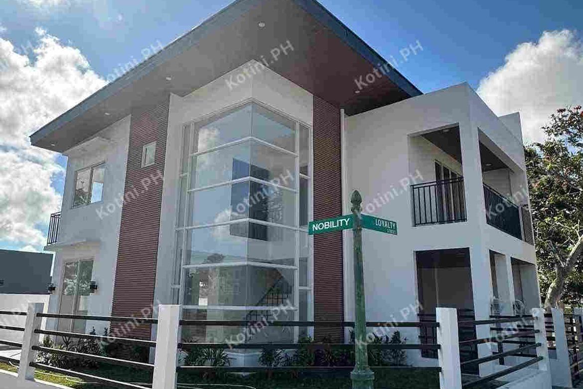3 Bedroom House for Sale in Canlubang, Calamba, Laguna
