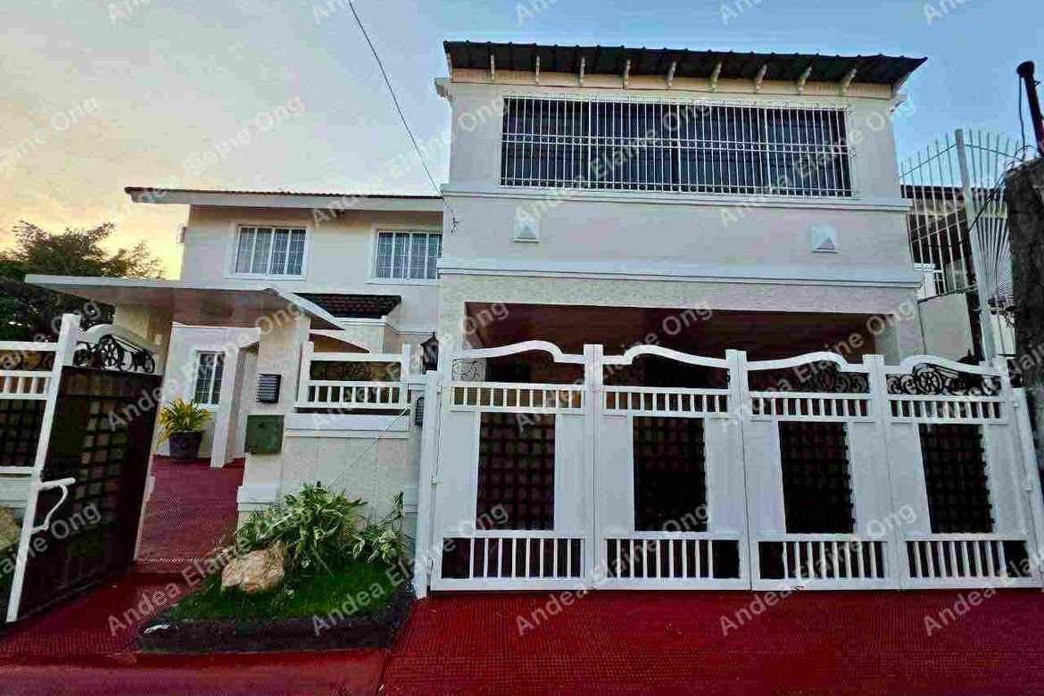 3 Bedroom House for Sale in CITTA ITALIA, Molino II, Bacoor, Cavite – photo 2