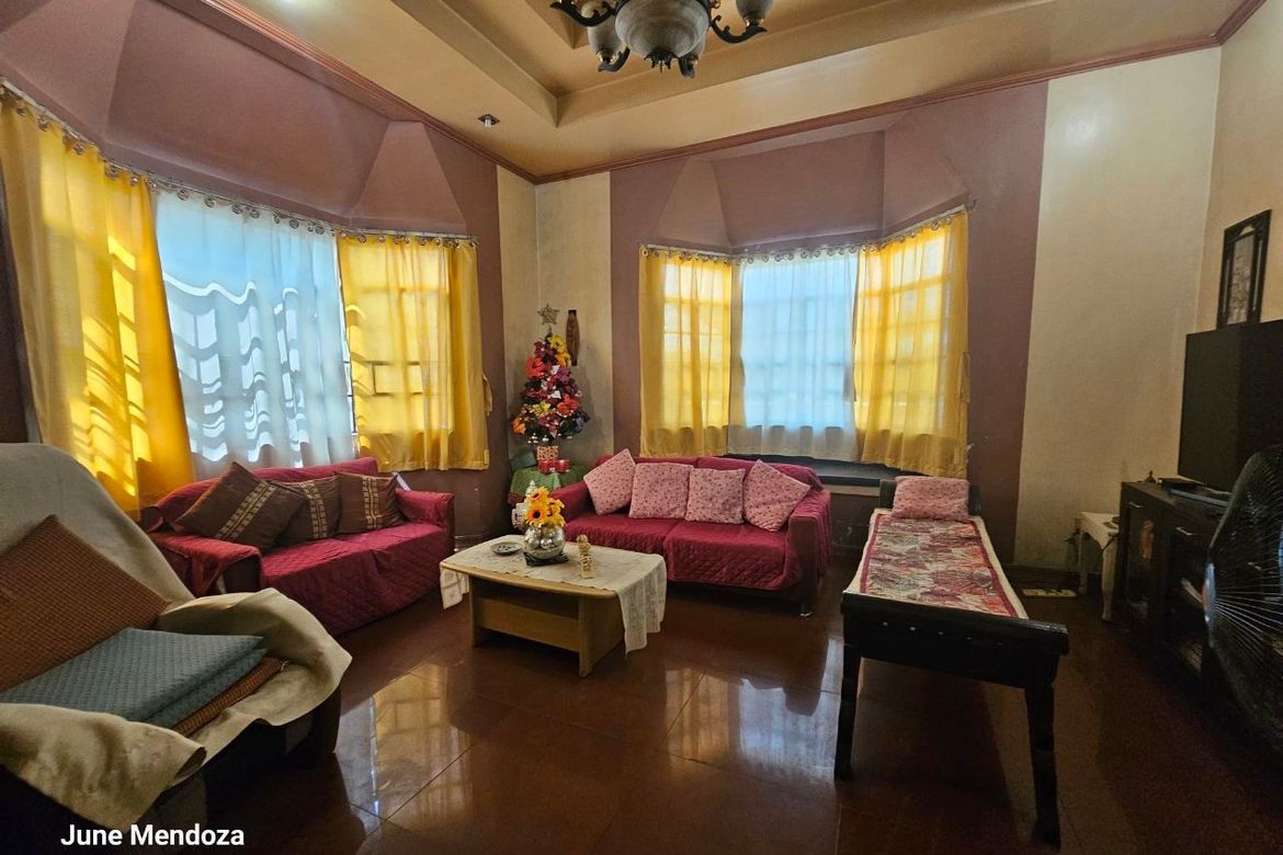 3 Bedroom House for Sale in Concepcion Dos, Marikina, Metro Manila – photo 2