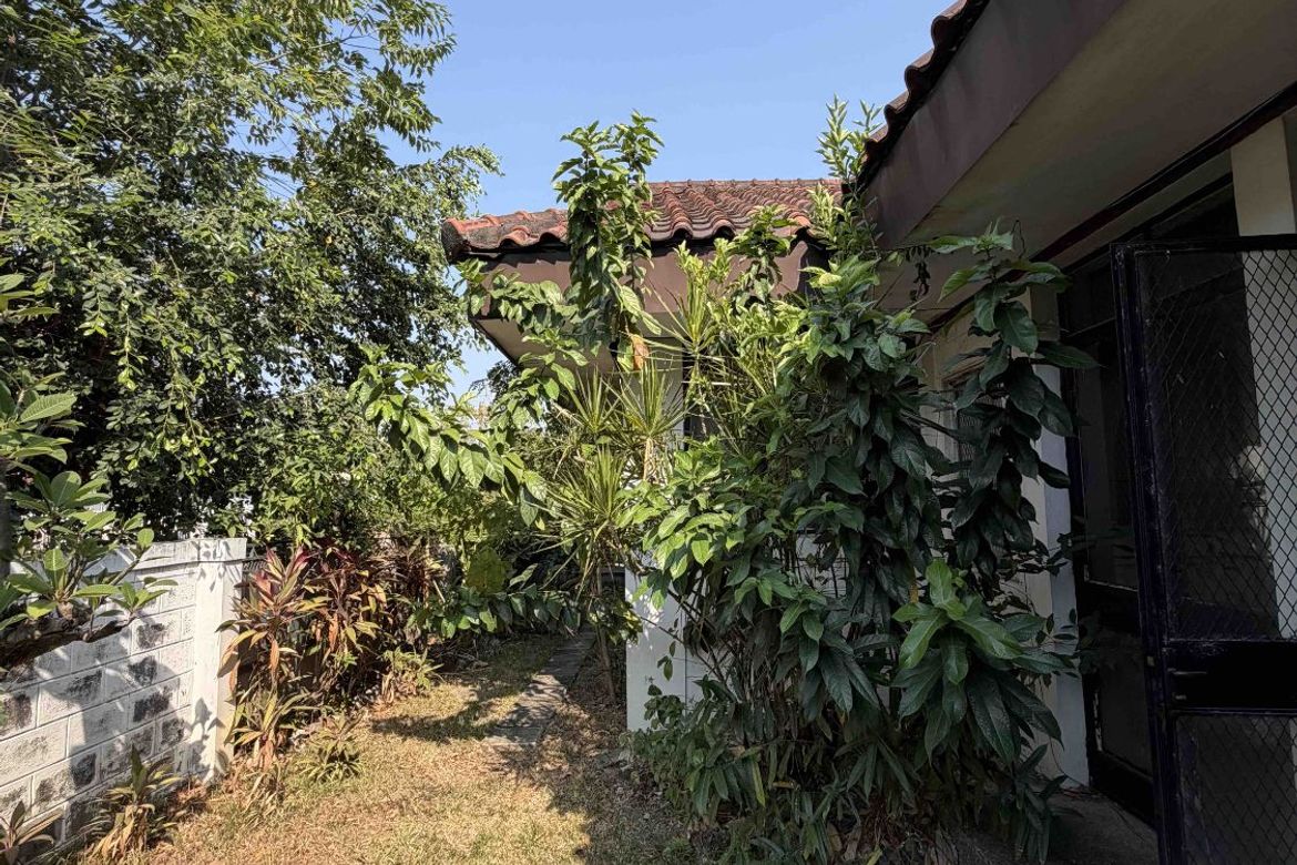 3 Bedroom House for Sale in Cupang, Muntinlupa, Metro Manila