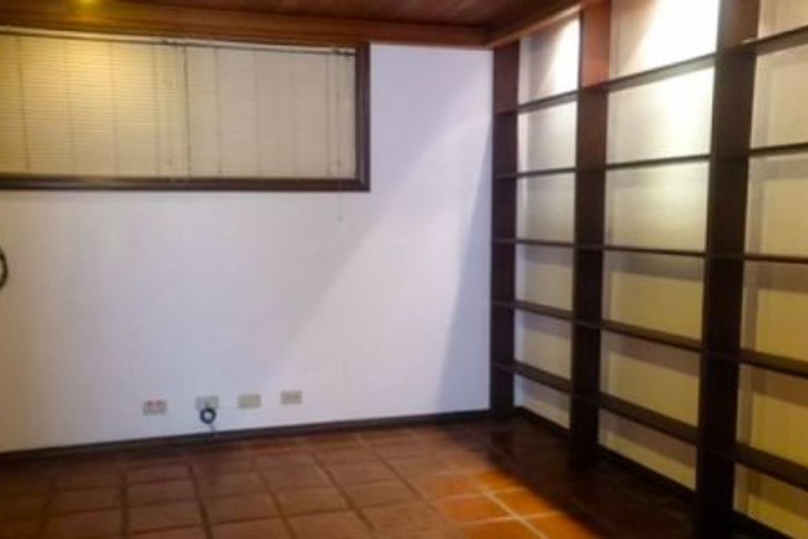3 Bedroom House for Sale in Dasmariñas Village, Dasmariñas North, Makati, Metro Manila near MRT-3 Magallanes – photo 5