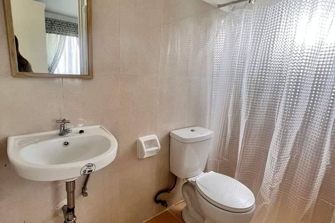 3 Bedroom House for Sale in Estefania, Bacolod, Negros Occidental – photo 2