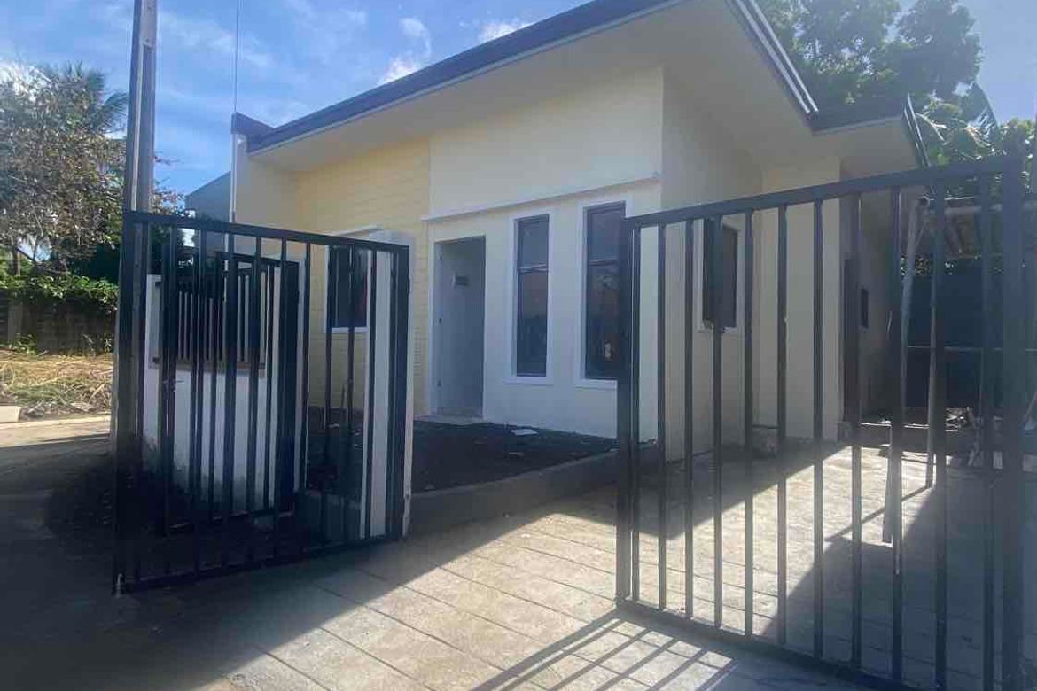 3 Bedroom House for Sale in Estefania, Bacolod, Negros Occidental – photo 2