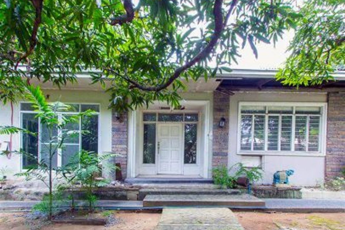 3 Bedroom House for Sale in Forbes Park North, Makati, Metro Manila near MRT-3 Buendia – photo 3