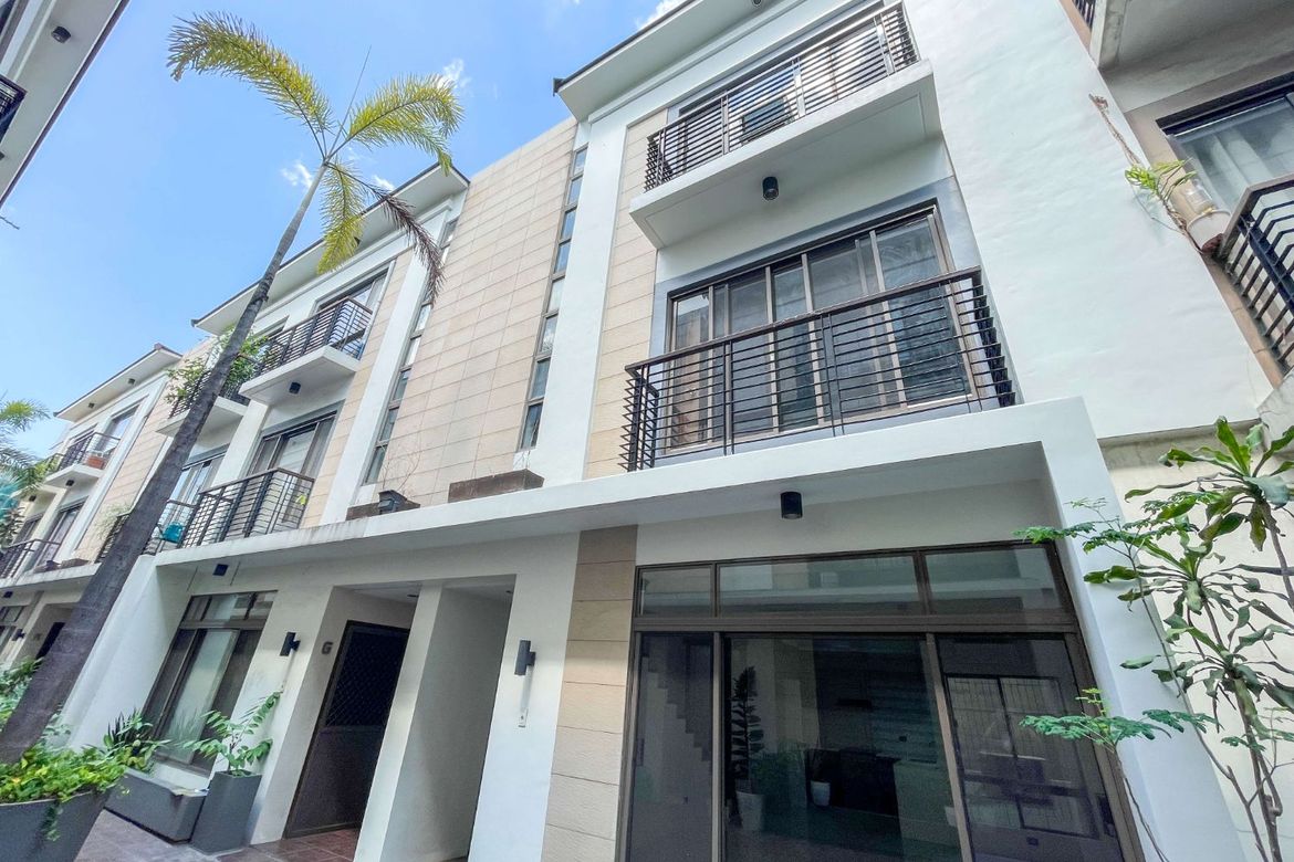 3 Bedroom House for Sale in Greenhills, San Juan, Metro Manila – photo 2