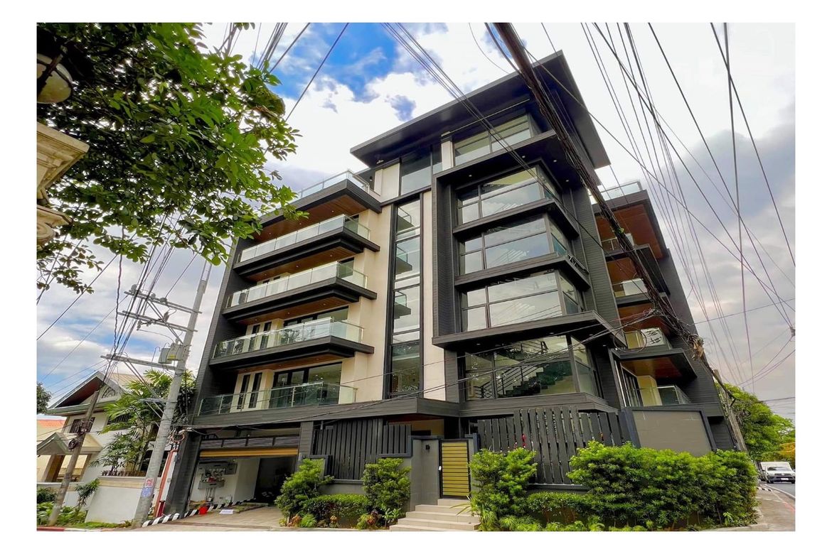 3 Bedroom House for Sale in Greenhills, San Juan, Metro Manila