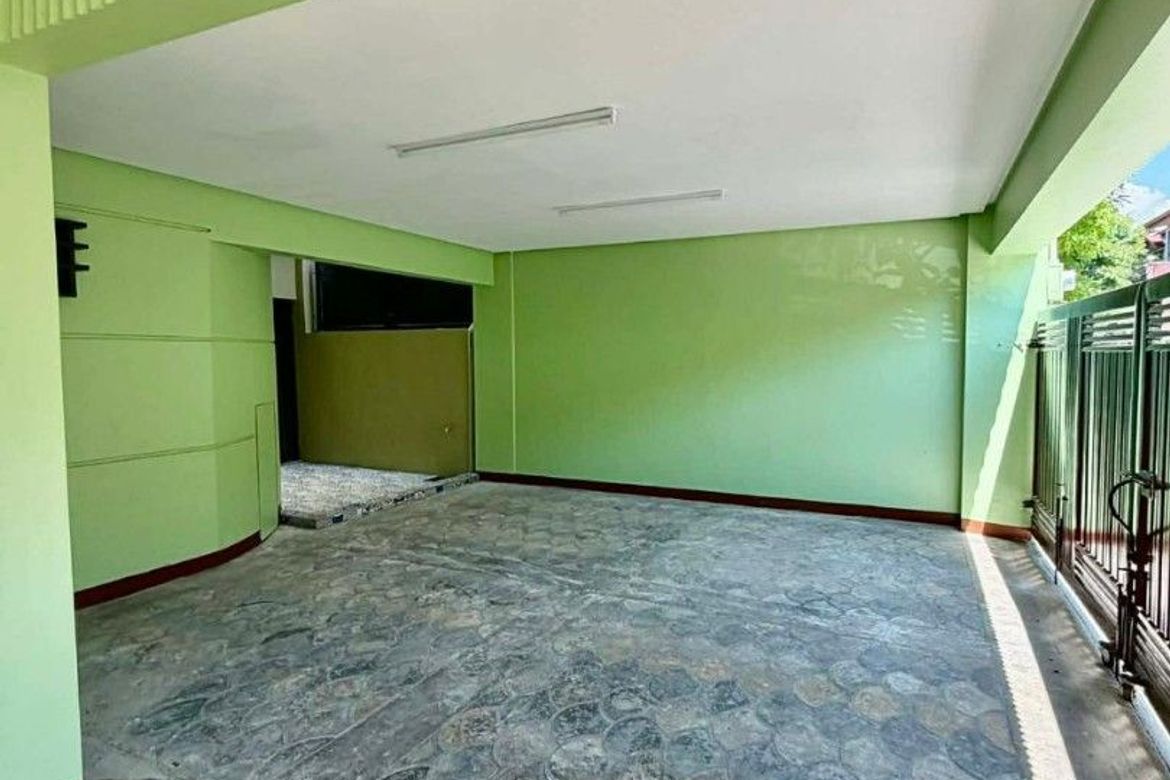 3 Bedroom House for Sale in Greenwoods Executive Village - Cainta, San Andres, Cainta, Rizal – photo 2