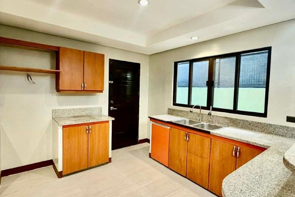 3 Bedroom House for Sale in Greenwoods Executive Village - Cainta, San Andres, Cainta, Rizal – photo 5