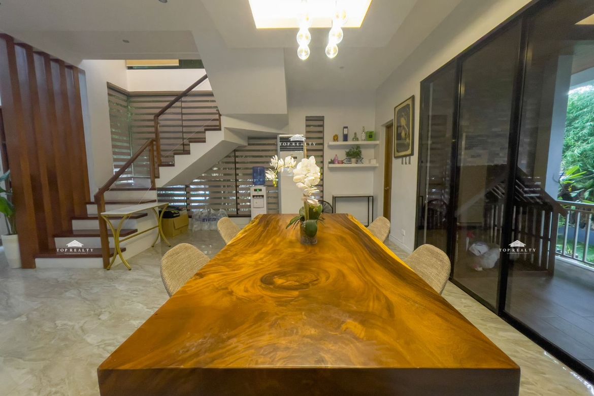 3 Bedroom House for Sale in Greenwoods Executive Village, San Miguel, Pasig, Metro Manila