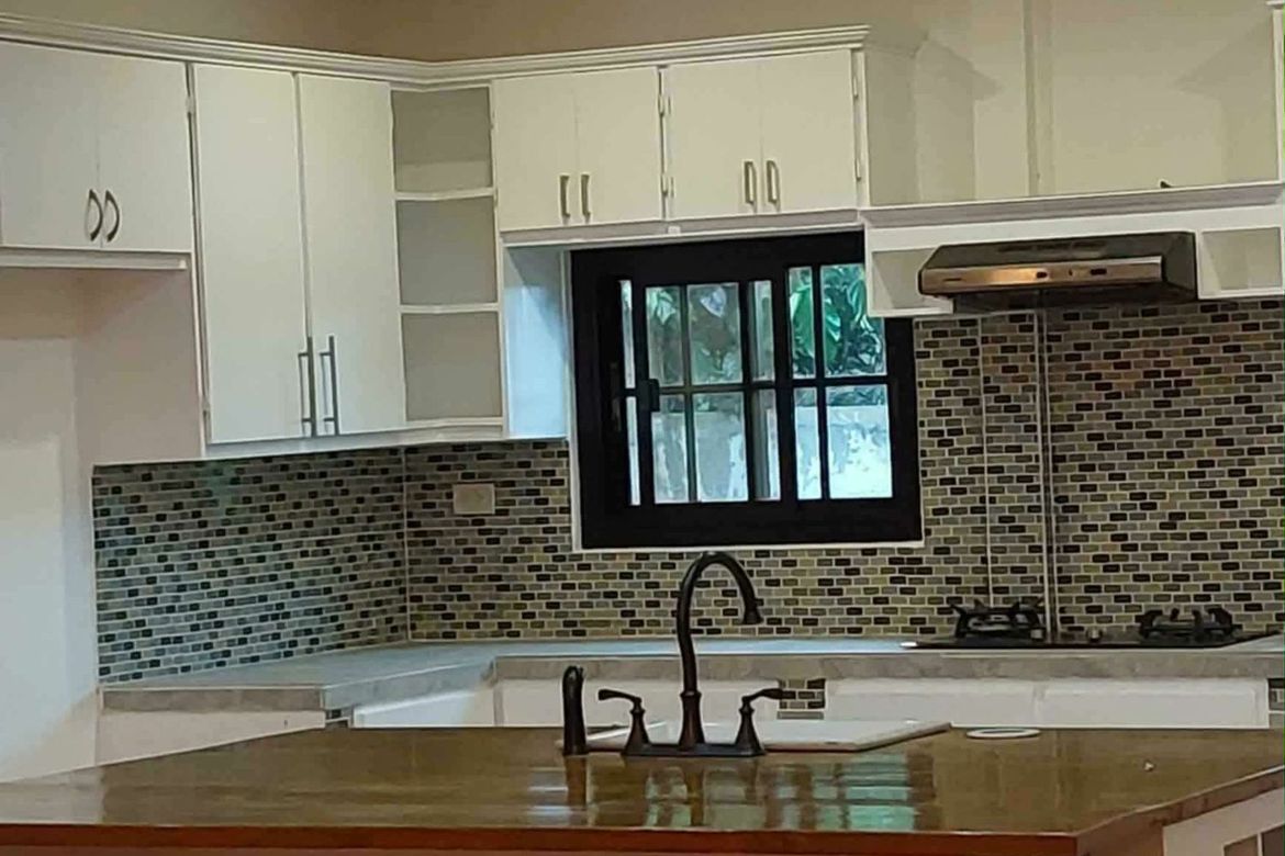 3 Bedroom House for Sale in Guinhawa South, Tagaytay, Cavite – photo 8