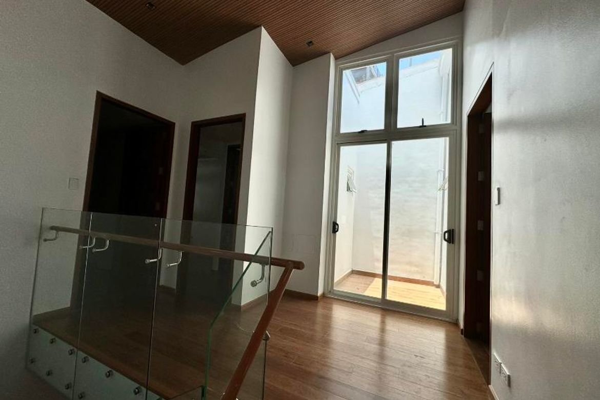 3 Bedroom House for Sale in Highway Hills, Mandaluyong, Metro Manila near MRT-3 Shaw Boulevard – photo 2