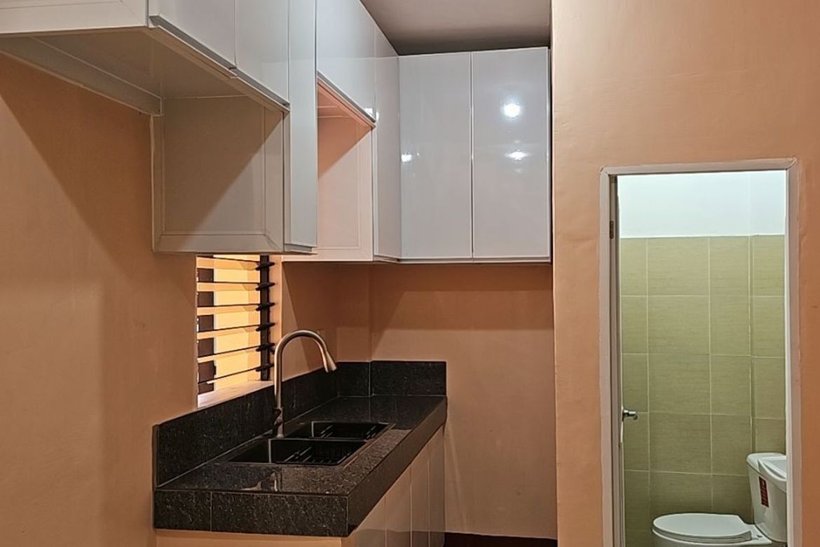 3 Bedroom House for Sale in Jesus de la Peña, Marikina, Metro Manila near LRT-2 Santolan – photo 3