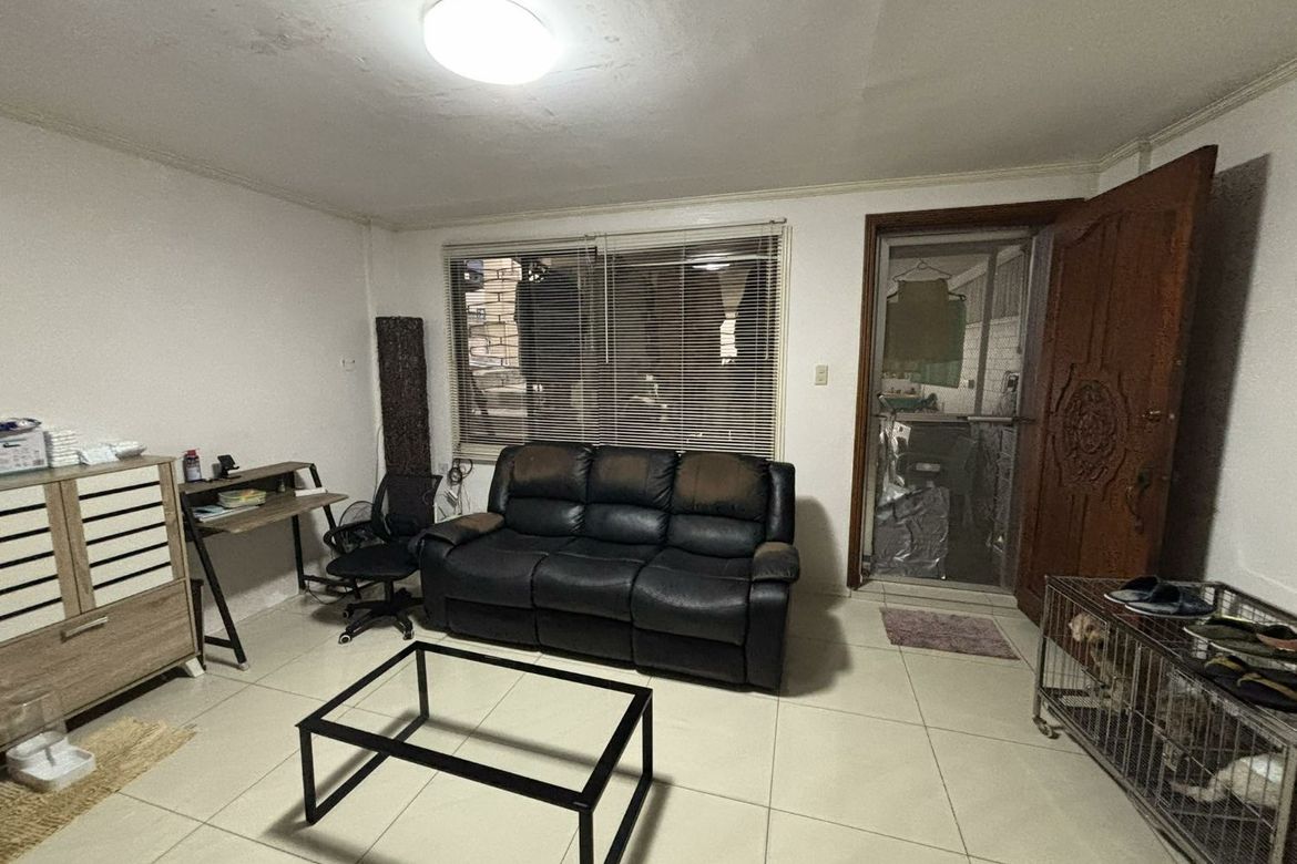 3 Bedroom House for Sale in Kapitolyo, Pasig, Metro Manila – photo 2